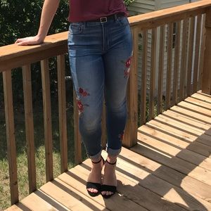 EXPRESS FLORAL DETAIL SKINNY JEAN